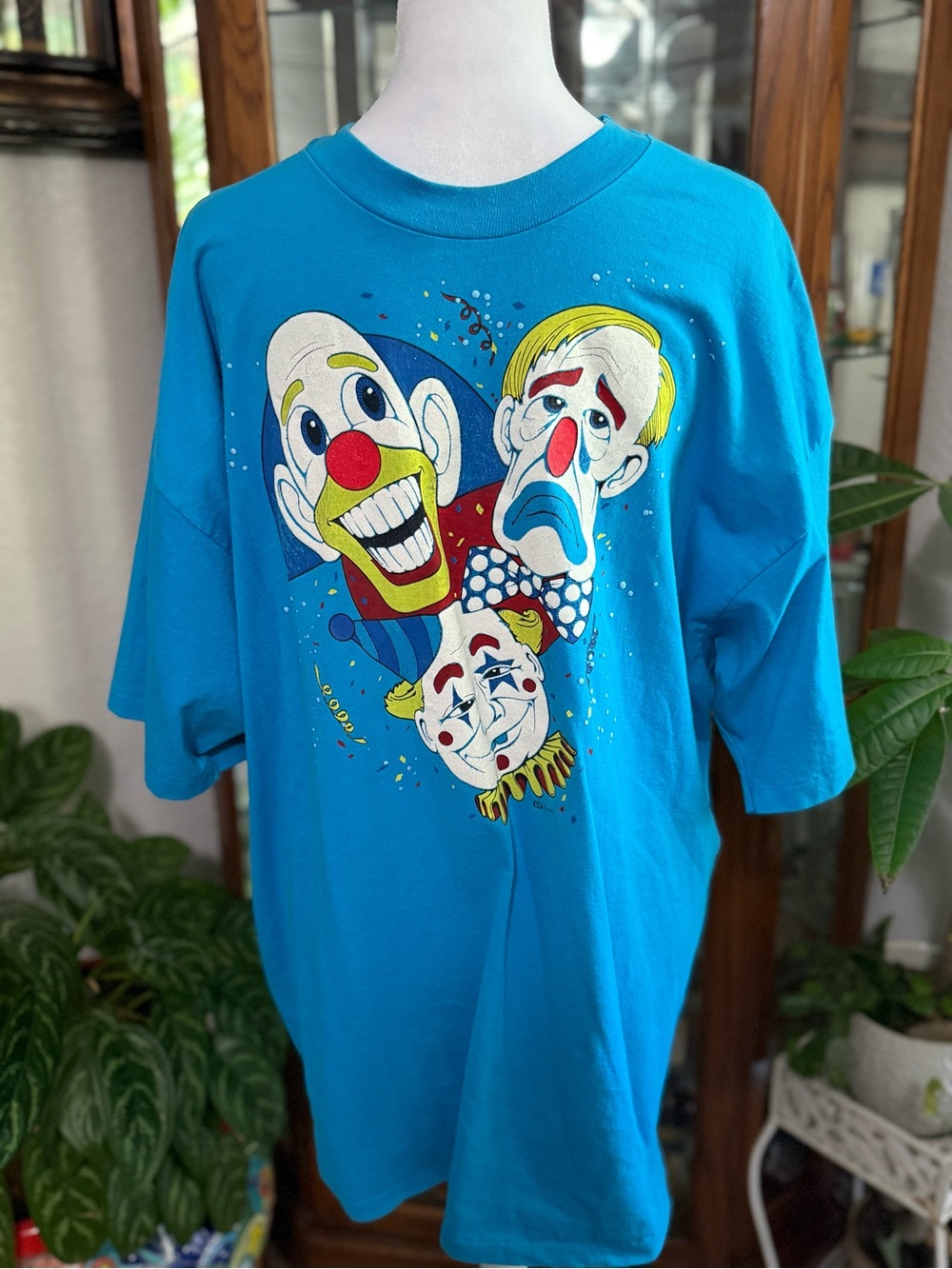 Vintage 90s Clown Graphic Tee Circus Art Shirt